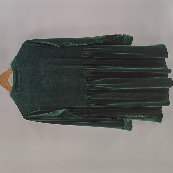Jodifl Green Velour Button Up Dress Long Sleeve Size Medium - Picture 7 of 7